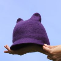 Merino wool hat “Alyvinis katinas”