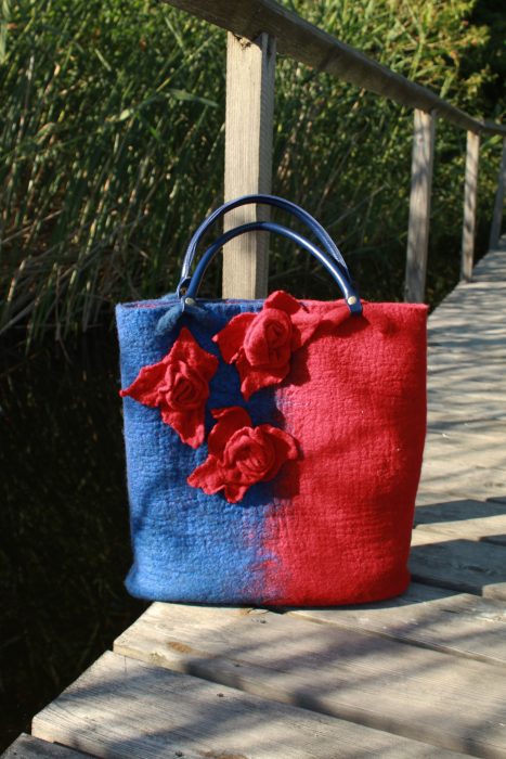 Merino wool Handbag “Kontrastas”