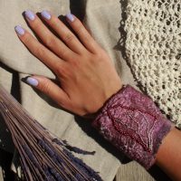 Merino wool Hand accessory “Alyva”
